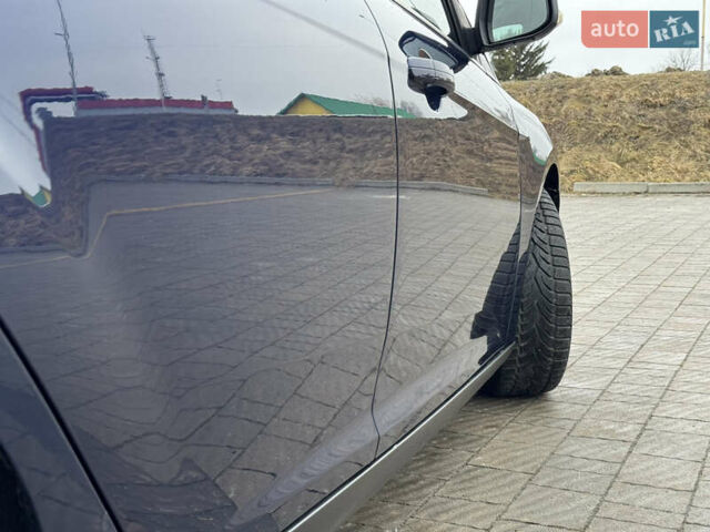 Синий Форд Фокус, объемом двигателя 1.6 л и пробегом 198 тыс. км за 6999 $, фото 14 на Automoto.ua