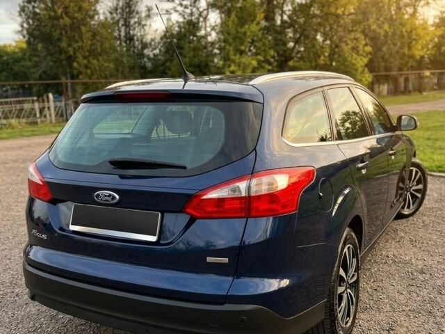 Синій Форд Фокус, об'ємом двигуна 1.6 л та пробігом 246 тис. км за 7500 $, фото 1 на Automoto.ua