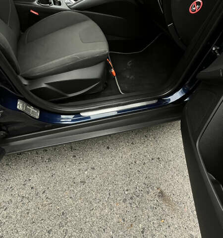 Синий Форд Фокус, объемом двигателя 1.6 л и пробегом 249 тыс. км за 8800 $, фото 15 на Automoto.ua