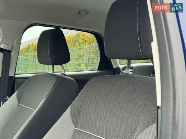 Синий Форд Фокус, объемом двигателя 1.6 л и пробегом 198 тыс. км за 6999 $, фото 40 на Automoto.ua