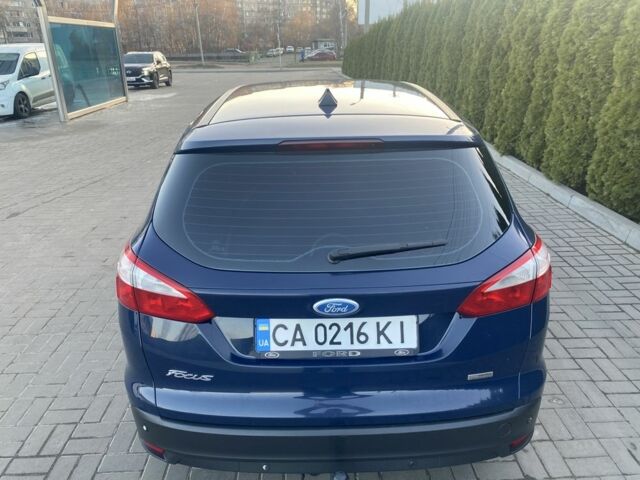 Синий Форд Фокус, объемом двигателя 1.6 л и пробегом 221 тыс. км за 6999 $, фото 2 на Automoto.ua