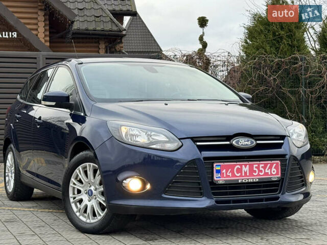 Синий Форд Фокус, объемом двигателя 1.6 л и пробегом 195 тыс. км за 7699 $, фото 2 на Automoto.ua