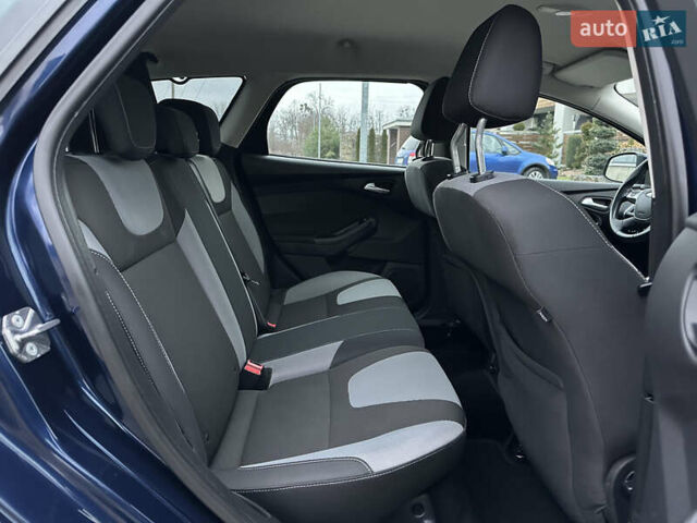Синій Форд Фокус, об'ємом двигуна 1.6 л та пробігом 235 тис. км за 7699 $, фото 50 на Automoto.ua