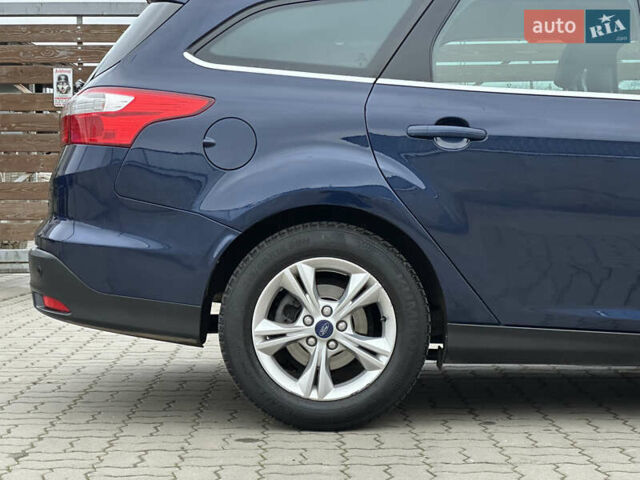 Синий Форд Фокус, объемом двигателя 1.6 л и пробегом 234 тыс. км за 7999 $, фото 27 на Automoto.ua