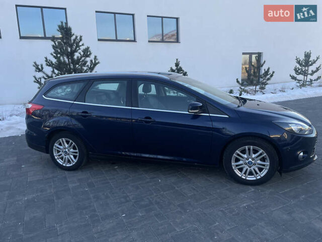 Синий Форд Фокус, объемом двигателя 1.6 л и пробегом 216 тыс. км за 8399 $, фото 4 на Automoto.ua