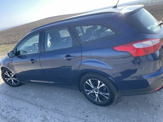 Синий Форд Фокус, объемом двигателя 1.6 л и пробегом 197 тыс. км за 7000 $, фото 2 на Automoto.ua