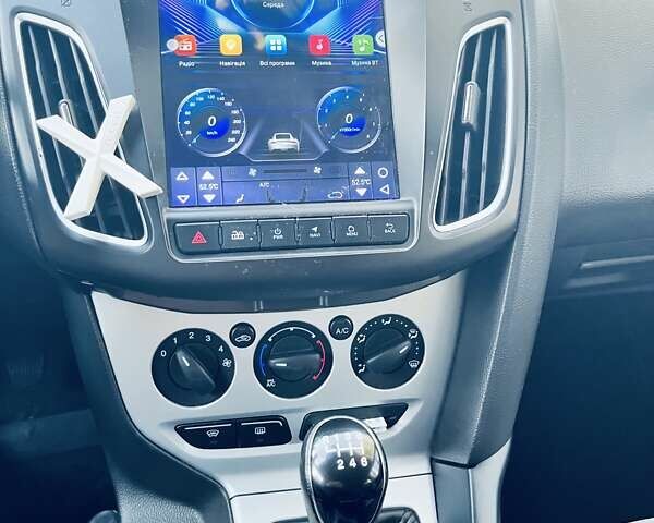 Форд Фокус 2012 у Львові на Automoto.ua Синій Форд Фокус, об'ємом двигуна 1.6 л та пробігом 249 тис. км за 7800 $, фото 22 на Automoto.ua