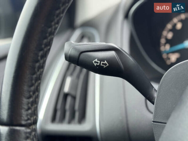 Синий Форд Фокус, объемом двигателя 1.6 л и пробегом 195 тыс. км за 7699 $, фото 45 на Automoto.ua