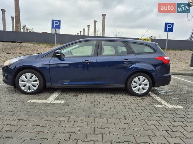 Синий Форд Фокус, объемом двигателя 1.6 л и пробегом 294 тыс. км за 7900 $, фото 2 на Automoto.ua