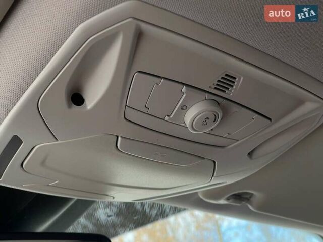 Синий Форд Фокус, объемом двигателя 1.6 л и пробегом 209 тыс. км за 8300 $, фото 35 на Automoto.ua