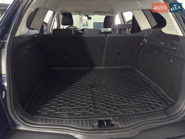 Форд Фокус 2012 у Умани на Automoto.ua Синій Форд Фокус, об'ємом двигуна 2 л та пробігом 288 тис. км за 10500 $, фото 11 на Automoto.ua