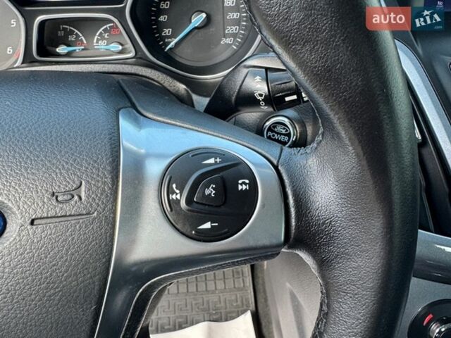 Синій Форд Фокус, об'ємом двигуна 1.6 л та пробігом 196 тис. км за 8150 $, фото 48 на Automoto.ua