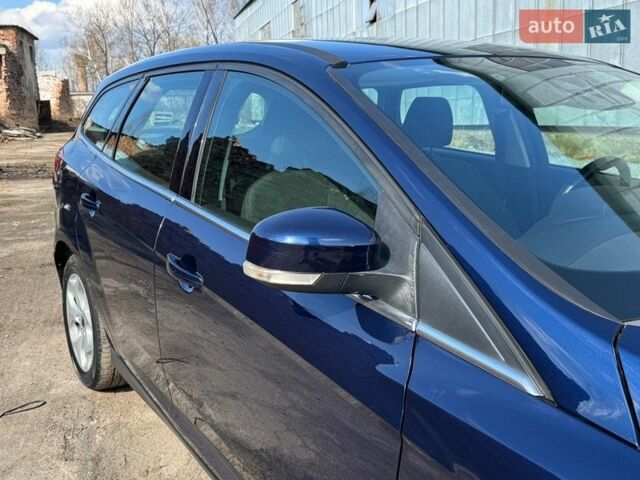 Синій Форд Фокус, об'ємом двигуна 1.6 л та пробігом 196 тис. км за 8150 $, фото 21 на Automoto.ua