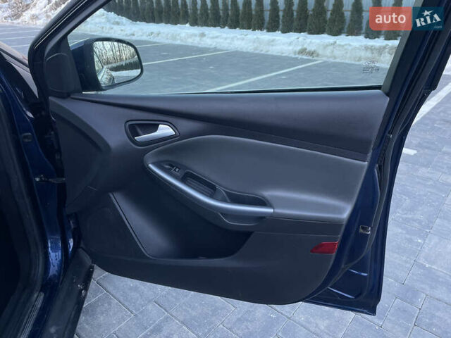 Синий Форд Фокус, объемом двигателя 1.6 л и пробегом 216 тыс. км за 8399 $, фото 21 на Automoto.ua