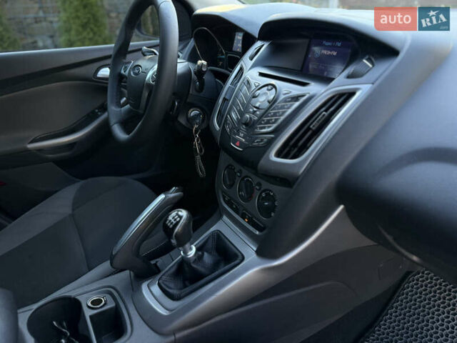 Форд Фокус 2012 в Стрые на Automoto.ua Синий Форд Фокус, объемом двигателя 1.6 л и пробегом 269 тыс. км за 7599 $, фото 55 на Automoto.ua