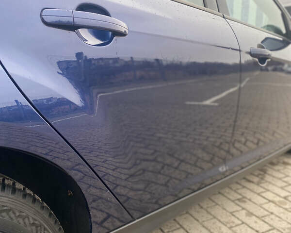 Синий Форд Фокус, объемом двигателя 1.6 л и пробегом 245 тыс. км за 7200 $, фото 21 на Automoto.ua