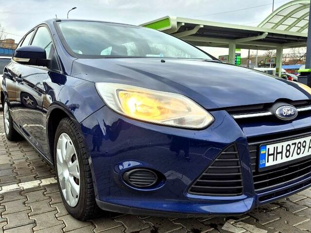 Синій Форд Фокус, об'ємом двигуна 1.6 л та пробігом 29400 тис. км за 7600 $, фото 5 на Automoto.ua