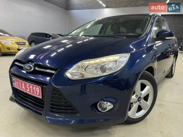 Синій Форд Фокус, об'ємом двигуна 1.6 л та пробігом 229 тис. км за 8900 $, фото 5 на Automoto.ua