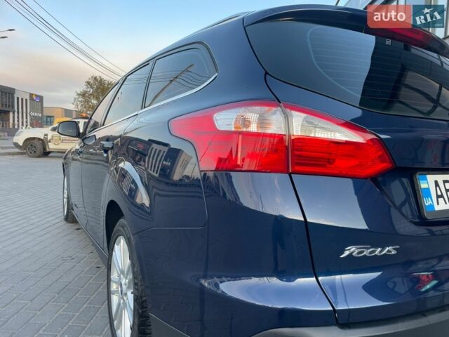 Синій Форд Фокус, об'ємом двигуна 1 л та пробігом 235 тис. км за 4699 $, фото 6 на Automoto.ua