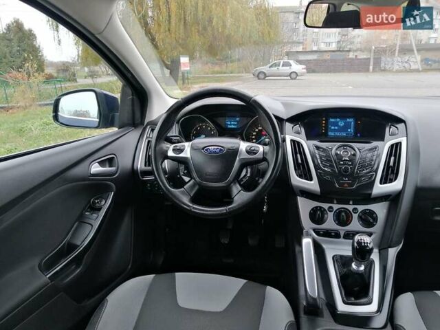 Синий Форд Фокус, объемом двигателя 1.6 л и пробегом 215 тыс. км за 7999 $, фото 52 на Automoto.ua