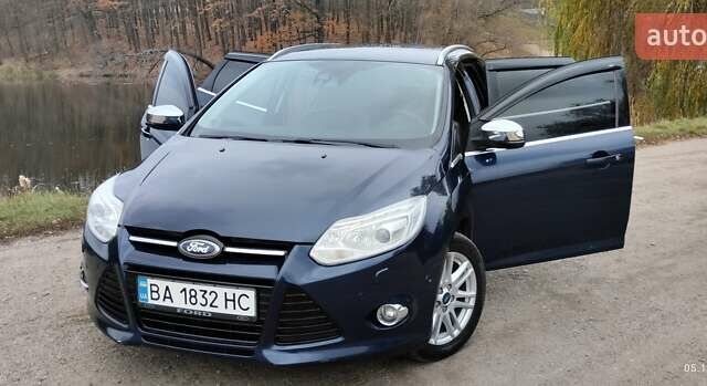 Синий Форд Фокус, объемом двигателя 1.6 л и пробегом 252 тыс. км за 8800 $, фото 27 на Automoto.ua