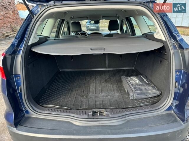 Синій Форд Фокус, об'ємом двигуна 1.6 л та пробігом 196 тис. км за 8150 $, фото 69 на Automoto.ua