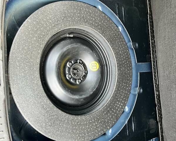 Форд Фокус 2012 у Львові на Automoto.ua Синій Форд Фокус, об'ємом двигуна 1.6 л та пробігом 249 тис. км за 7800 $, фото 16 на Automoto.ua