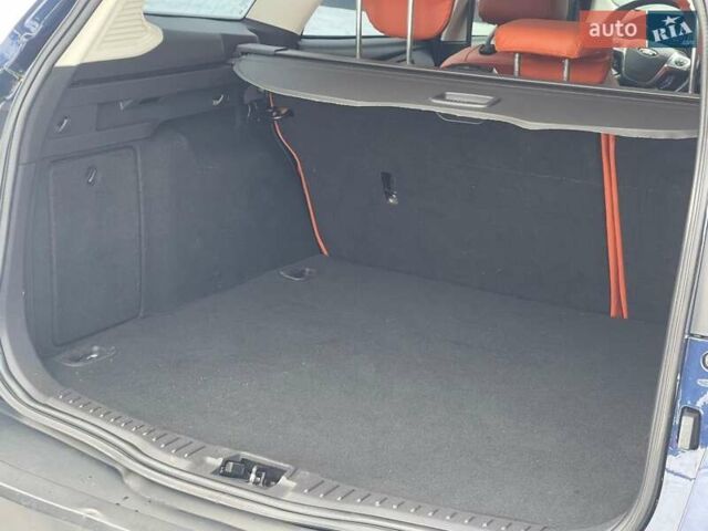 Синий Форд Фокус, объемом двигателя 1.6 л и пробегом 209 тыс. км за 8300 $, фото 61 на Automoto.ua