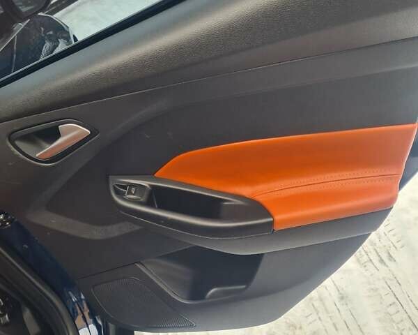 Синий Форд Фокус, объемом двигателя 1.6 л и пробегом 208 тыс. км за 8600 $, фото 105 на Automoto.ua