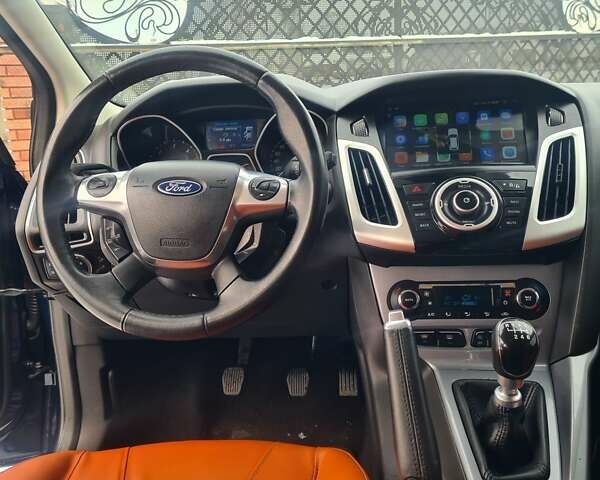 Синий Форд Фокус, объемом двигателя 1.6 л и пробегом 208 тыс. км за 8600 $, фото 96 на Automoto.ua