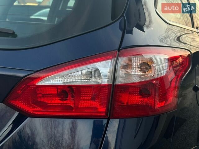 Синий Форд Фокус, объемом двигателя 1.6 л и пробегом 279 тыс. км за 7200 $, фото 21 на Automoto.ua