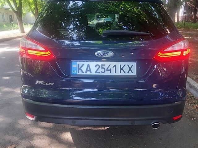 Синий Форд Фокус, объемом двигателя 2 л и пробегом 223 тыс. км за 7000 $, фото 4 на Automoto.ua