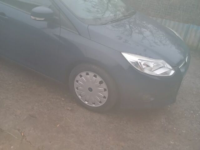 Синій Форд Фокус, об'ємом двигуна 1.6 л та пробігом 251 тис. км за 7000 $, фото 1 на Automoto.ua