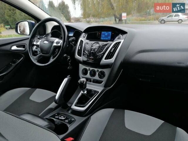 Синий Форд Фокус, объемом двигателя 1.6 л и пробегом 215 тыс. км за 7999 $, фото 40 на Automoto.ua