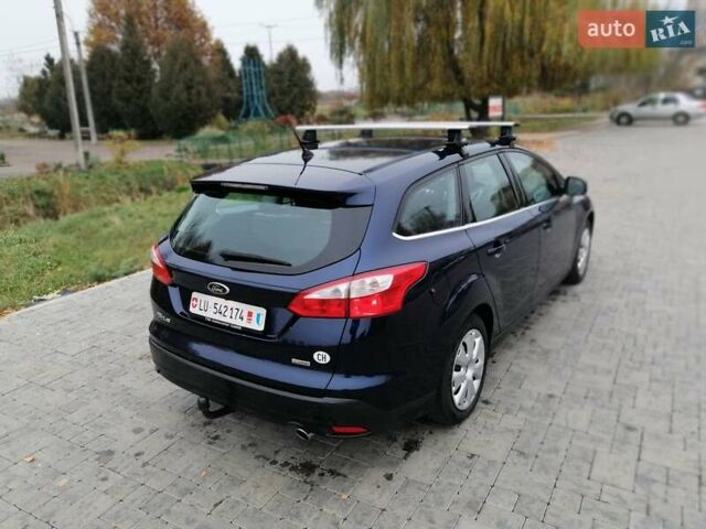 Синий Форд Фокус, объемом двигателя 1.6 л и пробегом 215 тыс. км за 7999 $, фото 7 на Automoto.ua