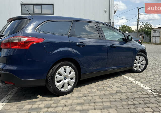 Синій Форд Фокус, об'ємом двигуна 1.6 л та пробігом 236 тис. км за 6450 $, фото 18 на Automoto.ua