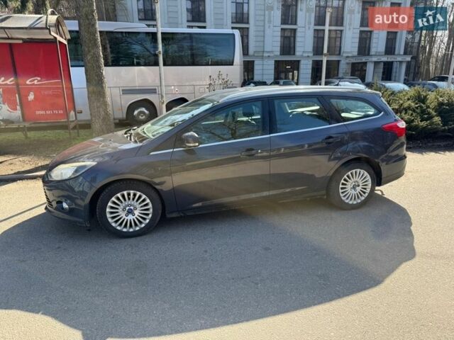 Синий Форд Фокус, объемом двигателя 1.56 л и пробегом 272 тыс. км за 7900 $, фото 6 на Automoto.ua