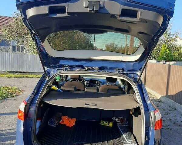 Синий Форд Фокус, объемом двигателя 1.6 л и пробегом 305 тыс. км за 7000 $, фото 2 на Automoto.ua