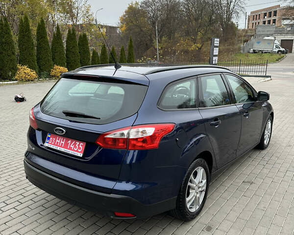 Синий Форд Фокус, объемом двигателя 1.6 л и пробегом 194 тыс. км за 7200 $, фото 6 на Automoto.ua