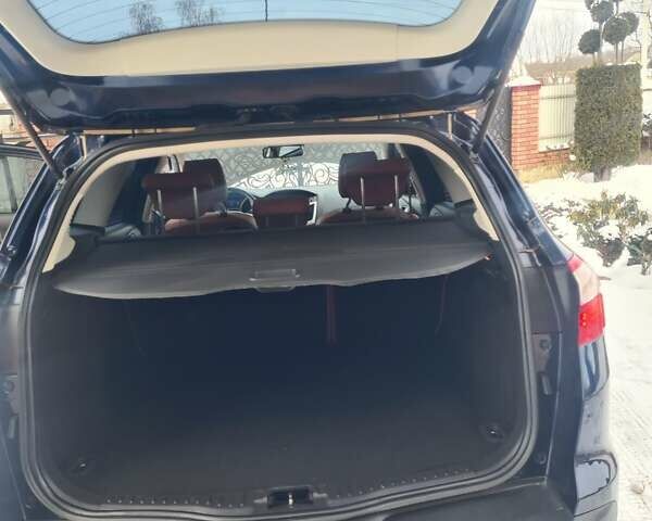 Синий Форд Фокус, объемом двигателя 1.6 л и пробегом 208 тыс. км за 8600 $, фото 100 на Automoto.ua