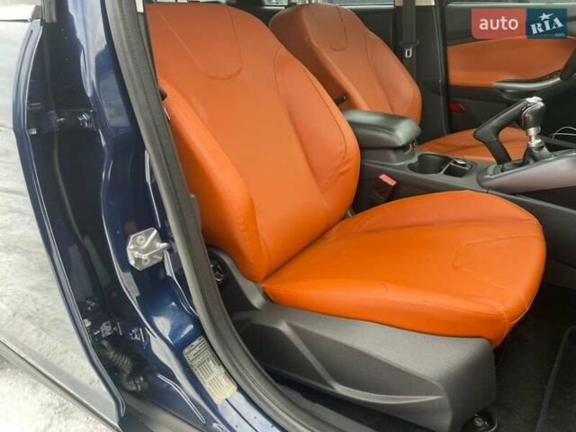 Синий Форд Фокус, объемом двигателя 1.6 л и пробегом 209 тыс. км за 8300 $, фото 56 на Automoto.ua