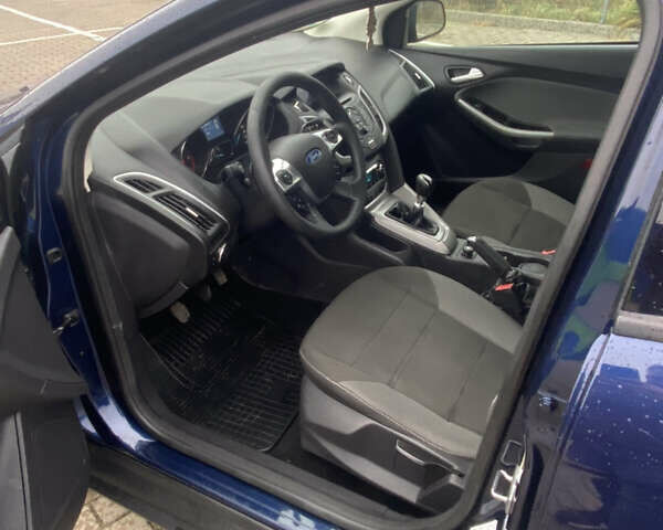 Синий Форд Фокус, объемом двигателя 1.6 л и пробегом 245 тыс. км за 7200 $, фото 26 на Automoto.ua