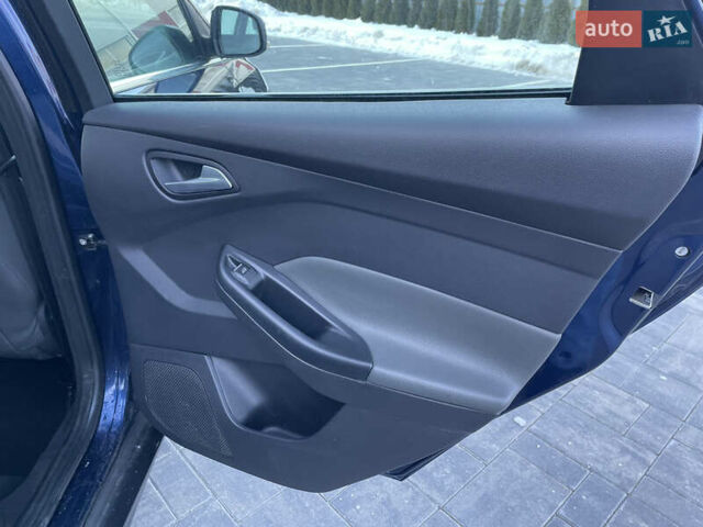 Синий Форд Фокус, объемом двигателя 1.6 л и пробегом 216 тыс. км за 8399 $, фото 19 на Automoto.ua