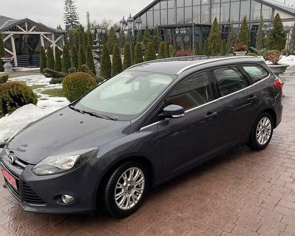 Синій Форд Фокус, об'ємом двигуна 1.6 л та пробігом 230 тис. км за 7999 $, фото 55 на Automoto.ua