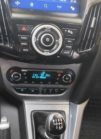 Синий Форд Фокус, объемом двигателя 1.6 л и пробегом 252 тыс. км за 8800 $, фото 1 на Automoto.ua