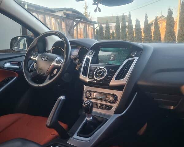 Синій Форд Фокус, об'ємом двигуна 1.6 л та пробігом 209 тис. км за 8300 $, фото 110 на Automoto.ua