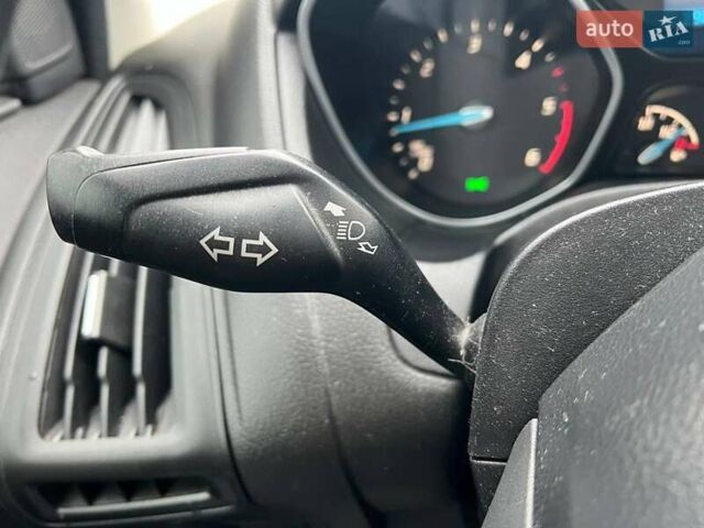 Синий Форд Фокус, объемом двигателя 1.6 л и пробегом 298 тыс. км за 6440 $, фото 25 на Automoto.ua