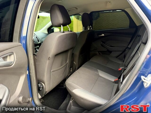 Синий Форд Фокус, объемом двигателя 1.6 л и пробегом 205 тыс. км за 7650 $, фото 8 на Automoto.ua
