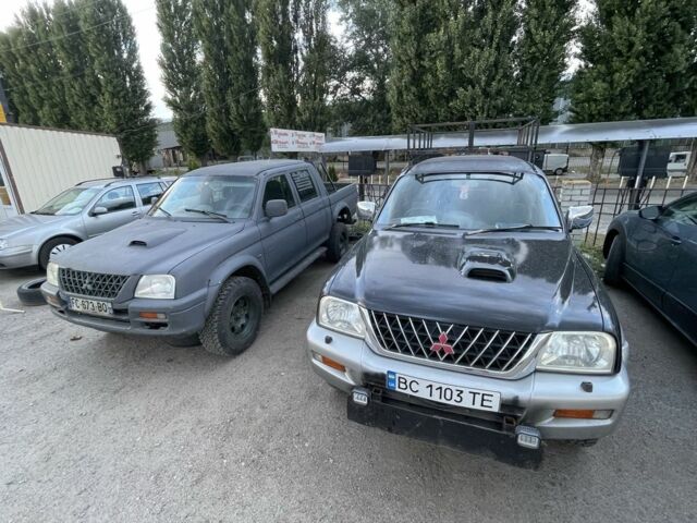 Синій Форд Фокус, об'ємом двигуна 1.6 л та пробігом 205 тис. км за 7542 $, фото 9 на Automoto.ua