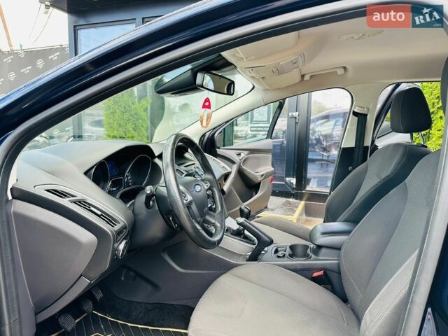 Синій Форд Фокус, об'ємом двигуна 1.56 л та пробігом 264 тис. км за 8900 $, фото 12 на Automoto.ua